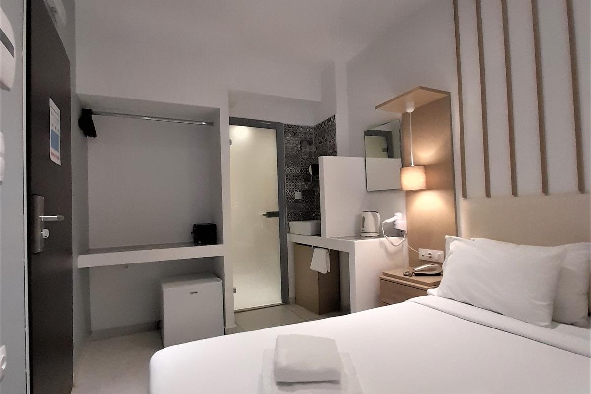 Elite Hotel 4*